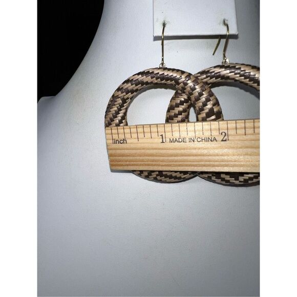Vintage MCM Raffia Weaved Hoop Dangle Earrings - Picture 7 of 7